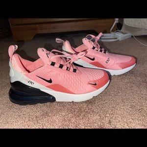 Nike air 270